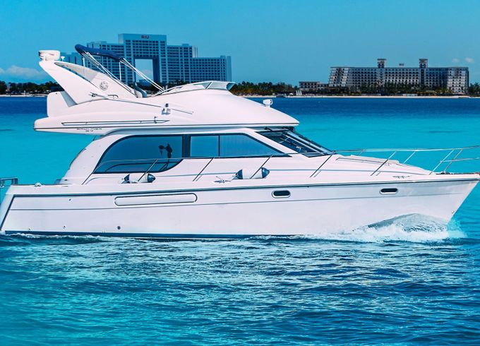 Motorboat Bayliner 40 780hp