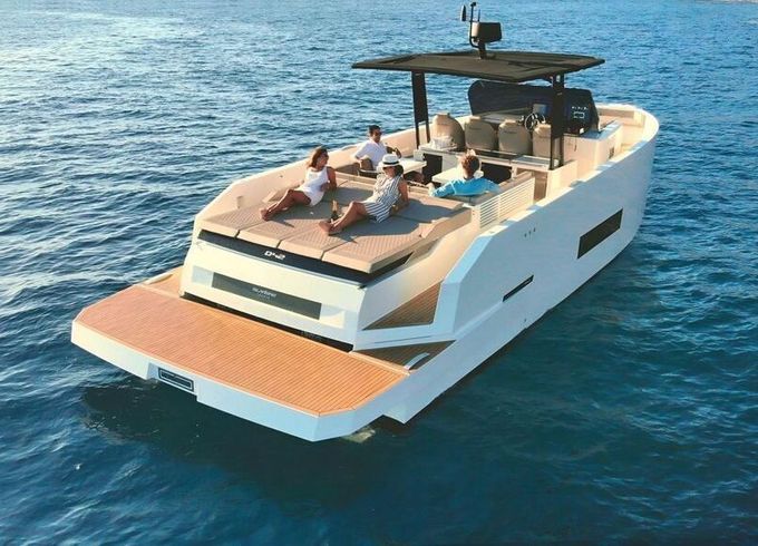 Motorboat DE ANTONIO 42 1200hp