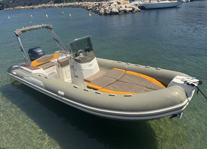 RIB Capelli Tempest 690 200hp