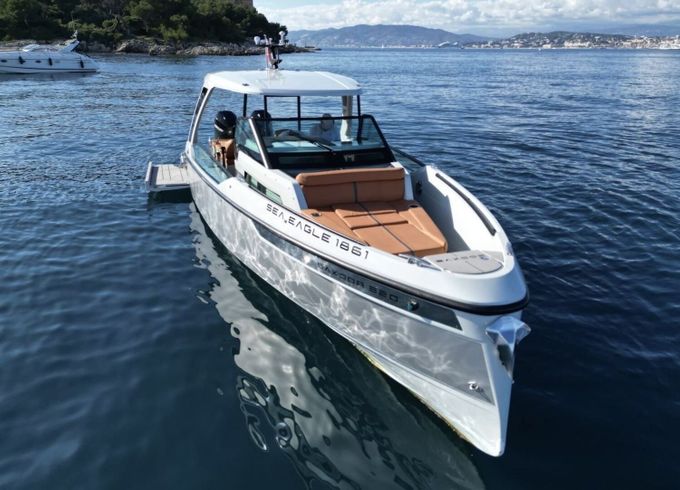 Motor yacht Saxdor 320 GTO 500hp