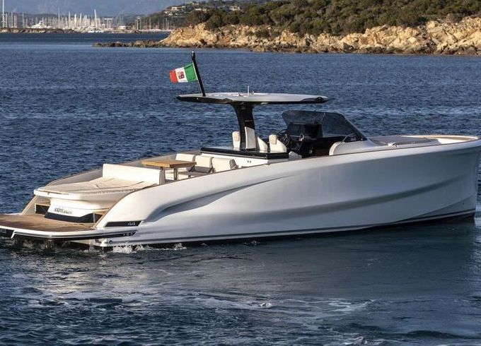 Motorboat Solaris 44 open 870hp