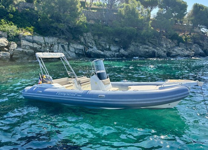 RIB Capelli Capelli Tempest 700 200hp