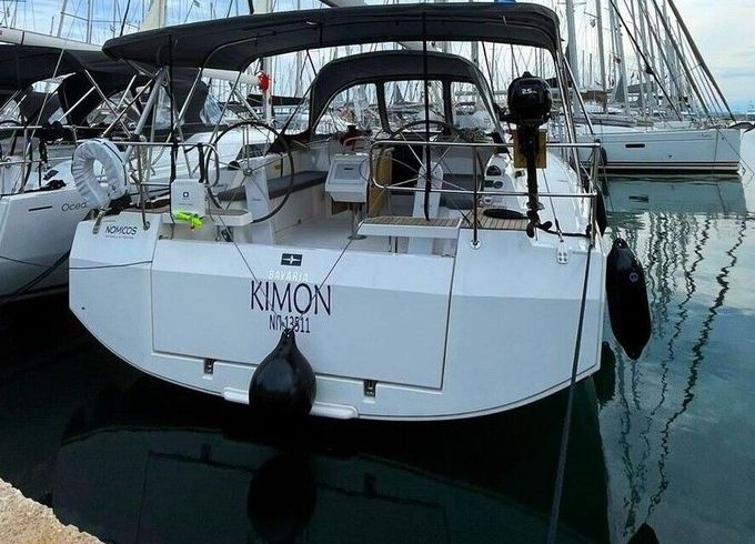Sailboat Bavaria C42 12m
