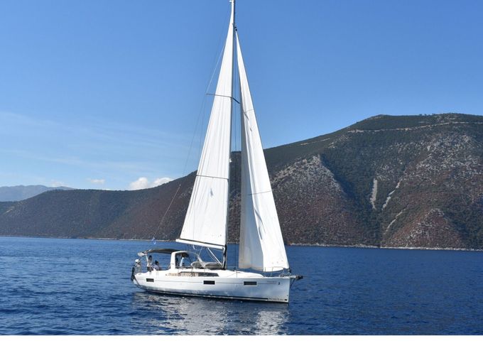 Sailboat Oceanis 41.1 12m