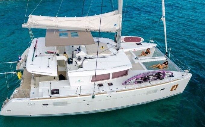 Catamaran Lagoon 450 F Luxury 13.96m