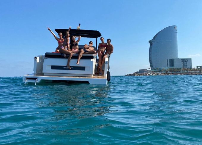 Motorboat De Antonio D28 350hp