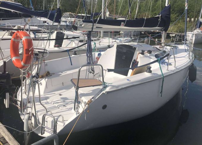 Sailboat Twister Twister 26 7.8m