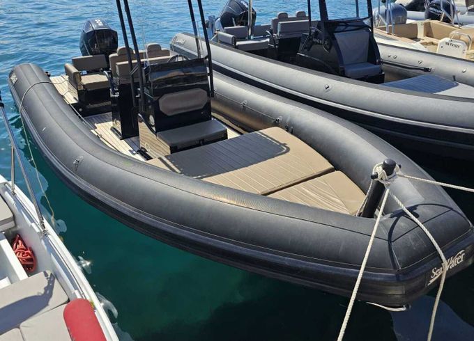 RIB Sea water Phantom 230 200hp