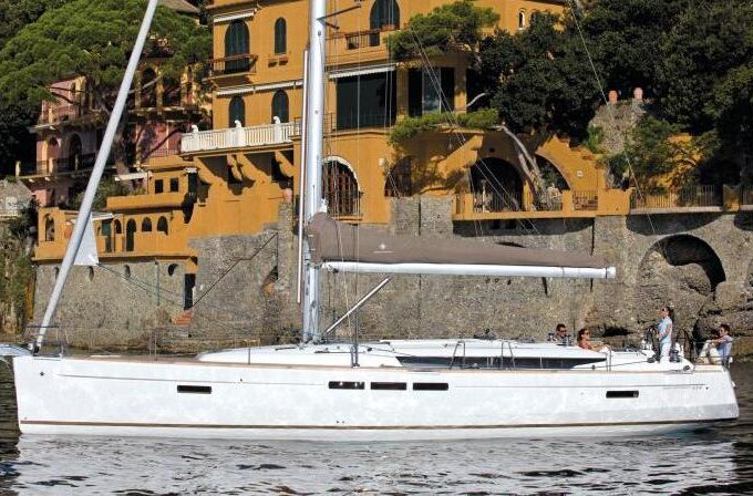 Sailboat Jeanneau sun odyssey 519 16m
