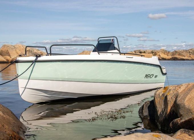 Boat without licence  Yamaha Compass 160e 40hp