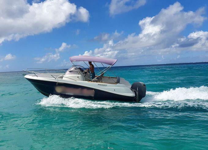 Motorboat JEANNEAU CAP CAMARAT 650 WA 150hp