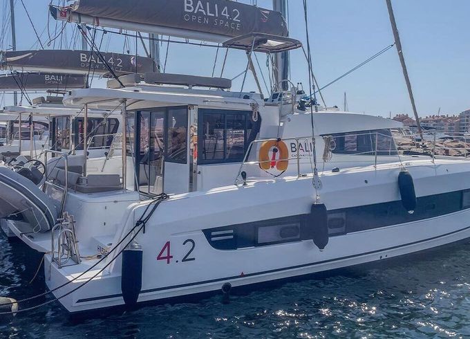 Catamaran 15 Bali 4.2 12.84m