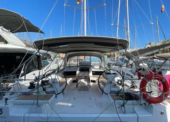 Sailboat Oceanis 51.1 14m