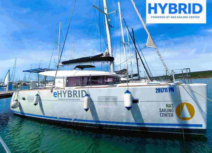 Catamaran Lagoon-Bénéteau Lagoon 400 S2 - 4 + 2 cab. 11m