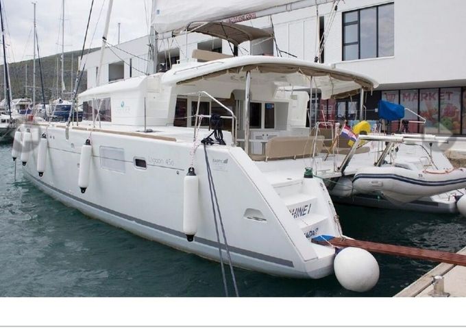 Catamaran Lagoon  Lagoon 450 Fly 13.96m