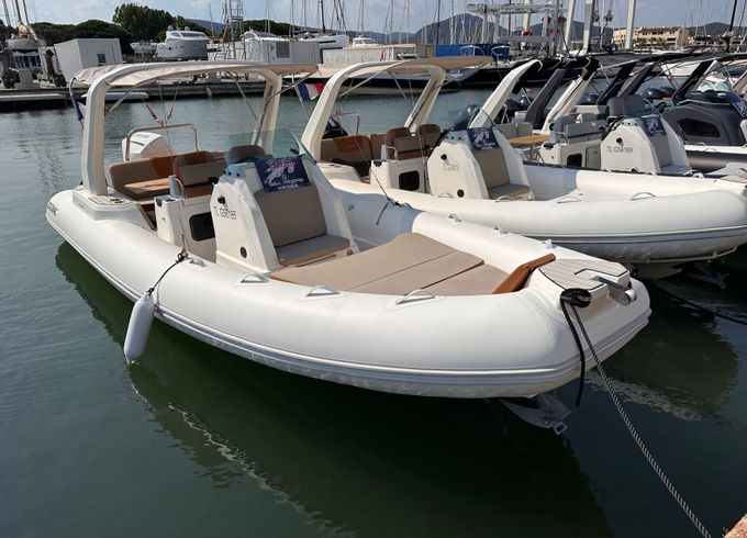 RIB ZODIAC MEDLINE 7.5 225hp