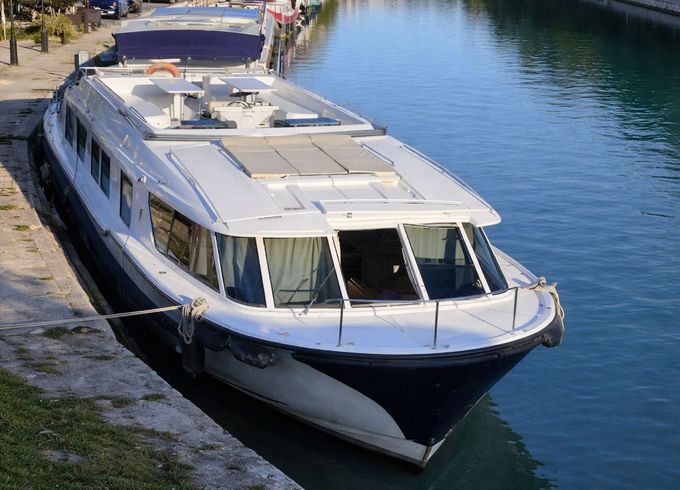 Houseboat S.P.B.I. sas vision 3 80hp