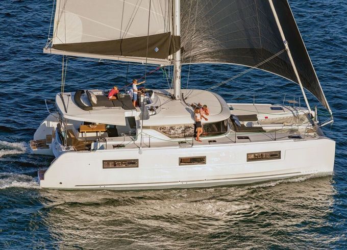 Catamaran Lagoon 46  13m