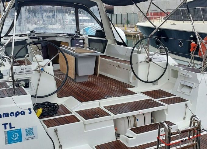 Sailboat Beneteau OCEANIS 45 (3 CAB) 13m