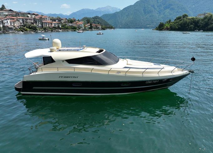 Motorboat Tullio Abbate primatist 870hp