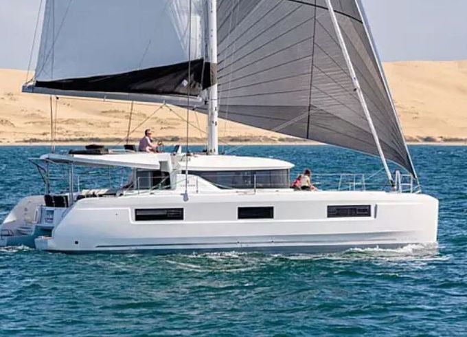 Catamaran Lagoon 46 13m