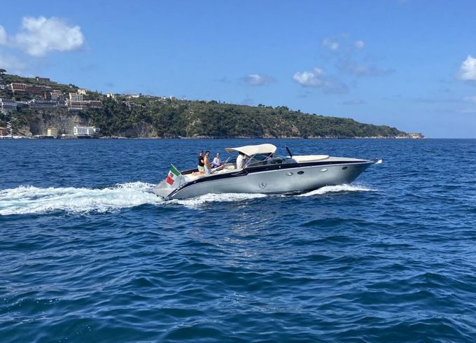 Motor yacht Tornado 45 Express 640hp