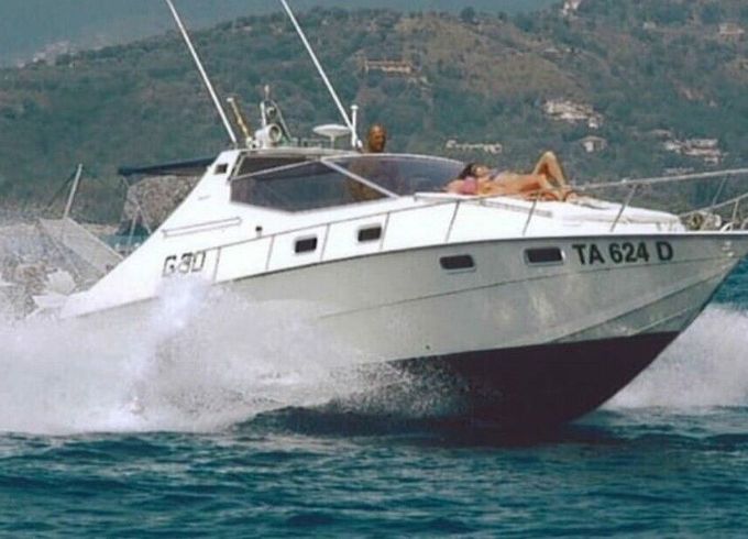 Motorboat Canali Yachts G30 Fast Commuter