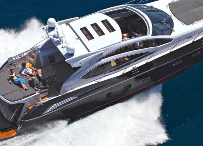 Motor yacht SUNSEEKER Predator 64 2000hp