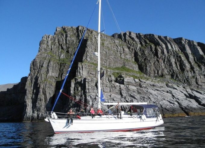 Sailboat Bavaria 44 13.41m