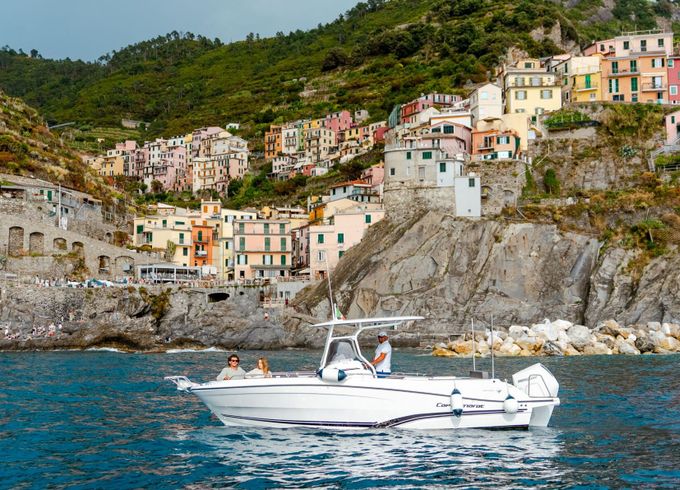 Motorboat Jeanneau Cap Camarat 7.5 CC 300hp