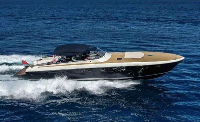 Motor yacht Itama 55