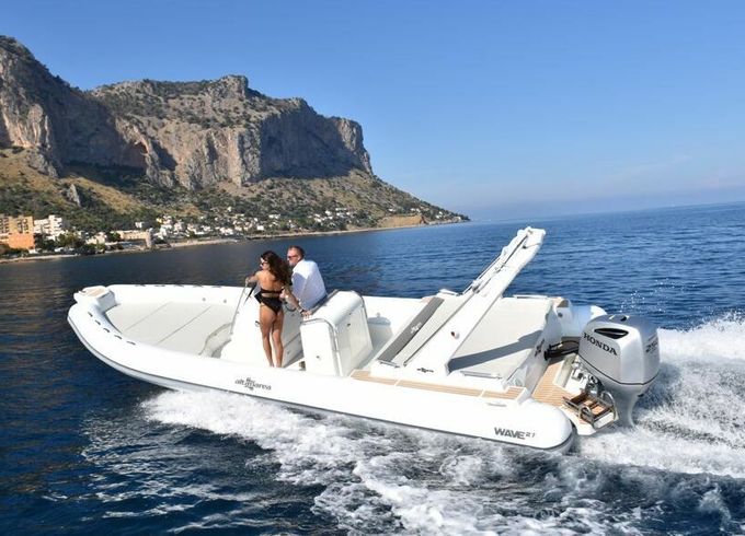 RIB ALTAMAREA WAVE 27, 250 CV 250hp