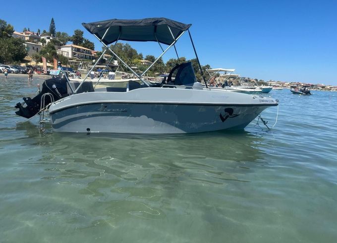 Motorboat Nireus Ω53 30-100hp 30hp
