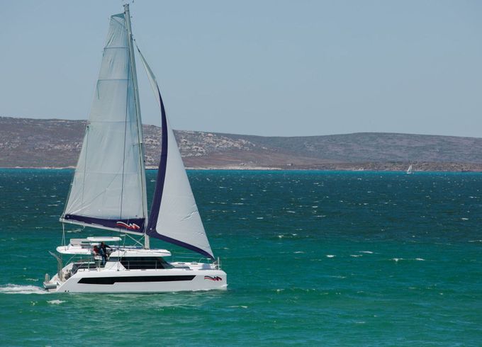 Catamaran Moorings 4200 12.67m