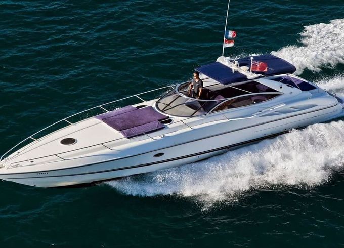 Motorboat Sunseeker Sunseeker Superhawk 48', Cannes, 15 mètres 900hp
