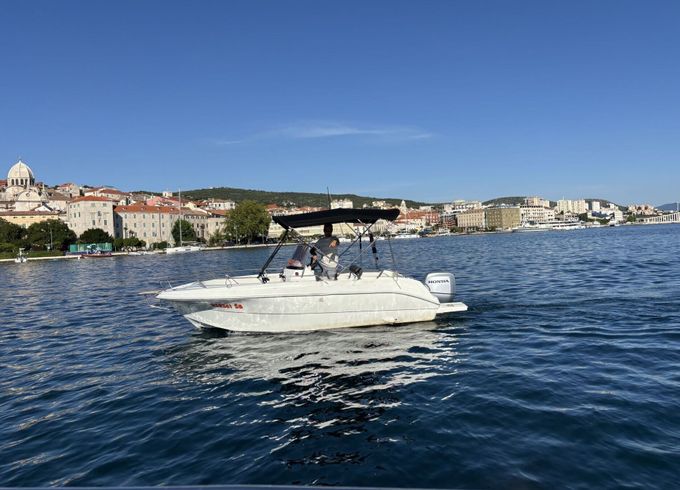 Motorboat Atlantic Marine Atlantic 530 Open 100hp