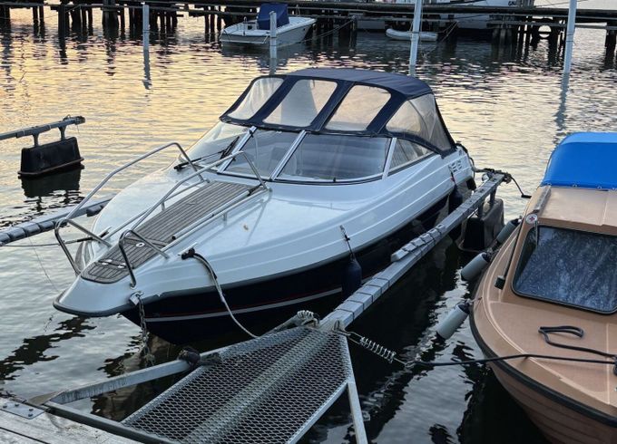 Motorboat Ryds 20 DC 200hp