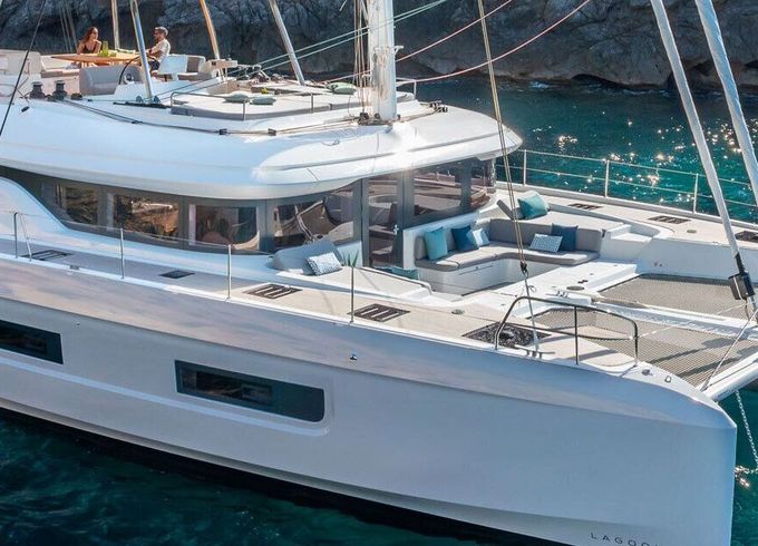 Sailing yacht Lagoon Lagoon 60 19.89m