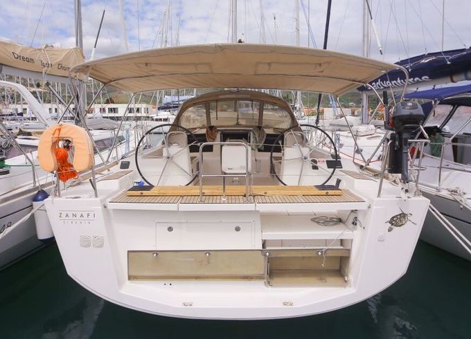 Sailboat Dufour Yachts Dufour 460 GL 14.15m