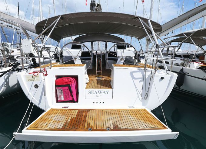 Sailboat Hanse Yachts Hanse 455 13.95m
