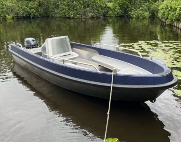 Motorboat Aluship Tyfoon 550 25hp