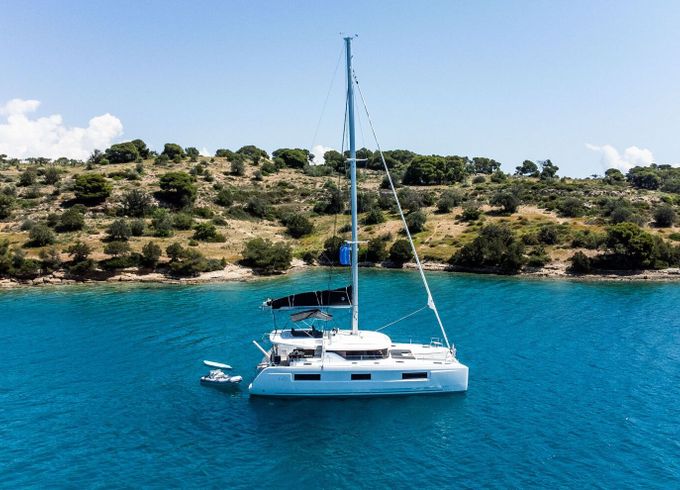 Catamaran Lagoon 46  13m