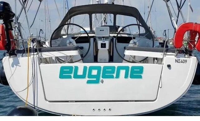 Sailboat Hanse 418 12m