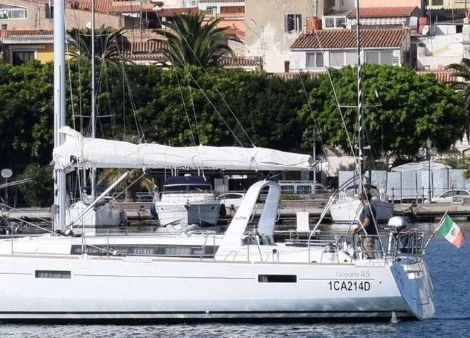 Sailboat BENETEAU OCEANIS 45 13.5m
