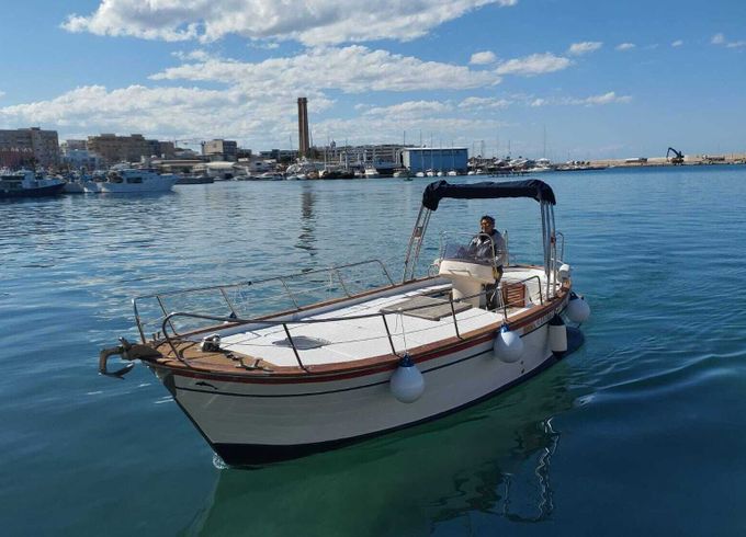Motorboat Mimi Libeccio 25 Open 170hp