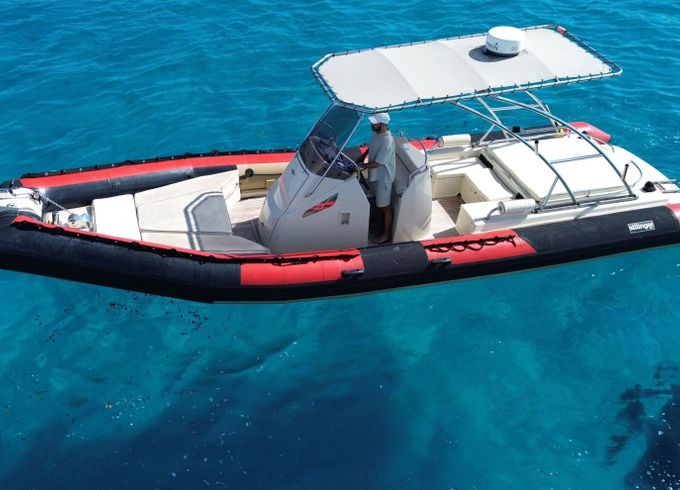 Motorboat Sillinger 900 XL 260hp