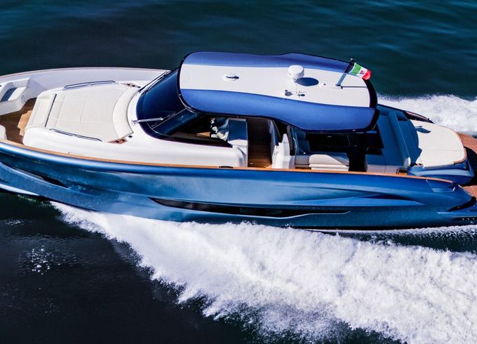 Motorboat Solaris 60 Open ST 1600hp