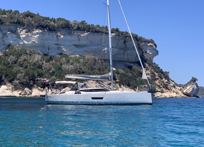Sailboat Elan GT5 13.2m