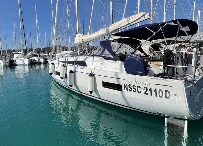 Sailboat Beneteau Oceanis 40.1 12.43m
