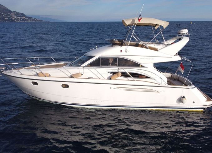 Motorboat Princess Princess 38 700hp
